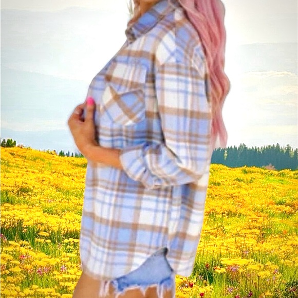 Blue & Cream Plaid Flannel Shacket Button Up Jacket - Picture 3 of 5